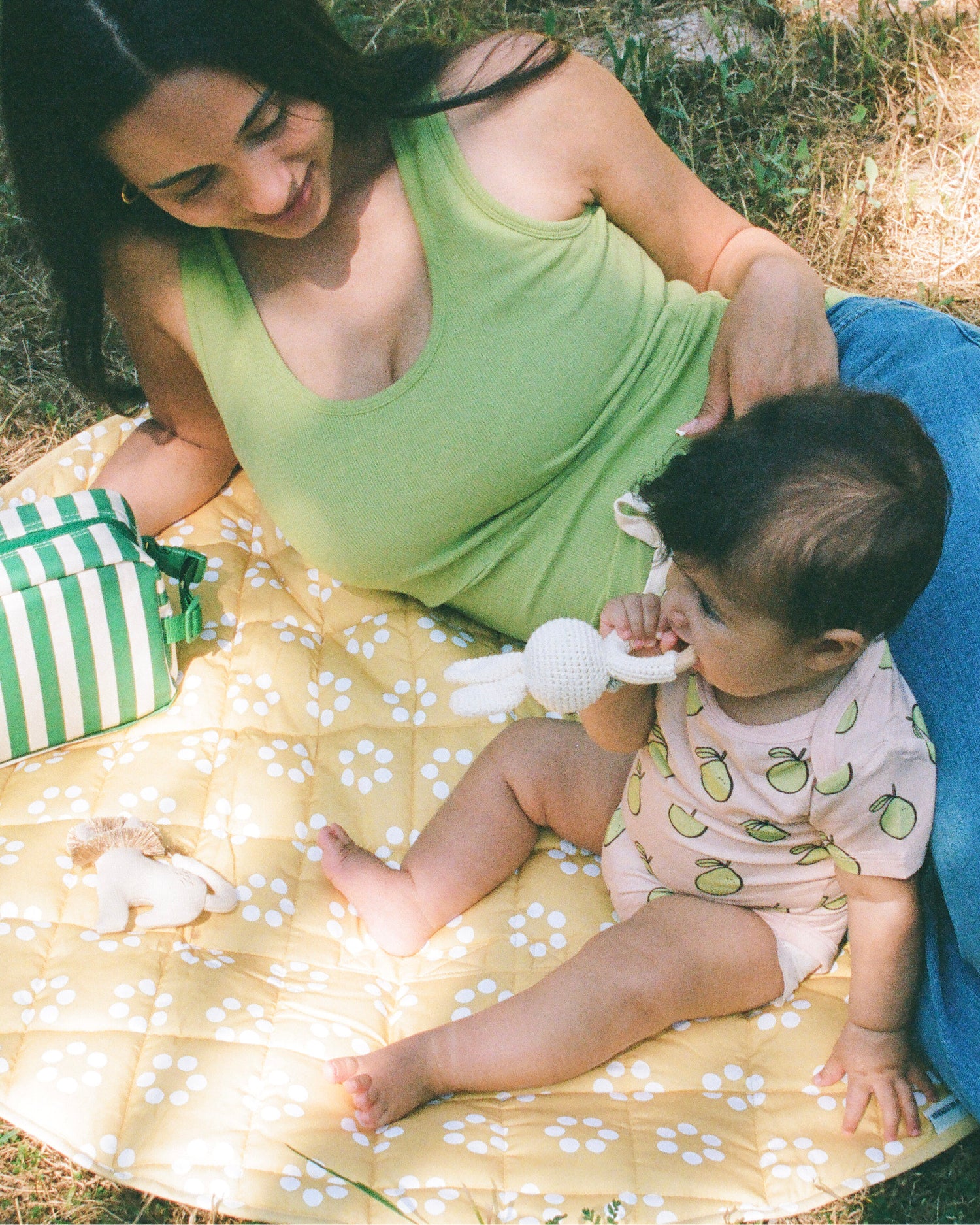 Ribbed Bamboo Scoop Neck Nursing Tank | Avocado - Image 5