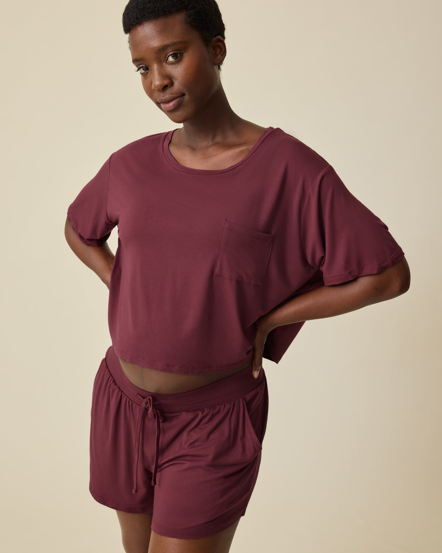 Aria Bamboo Casual Cropped Short Sleeve Top | Black - Image 6
