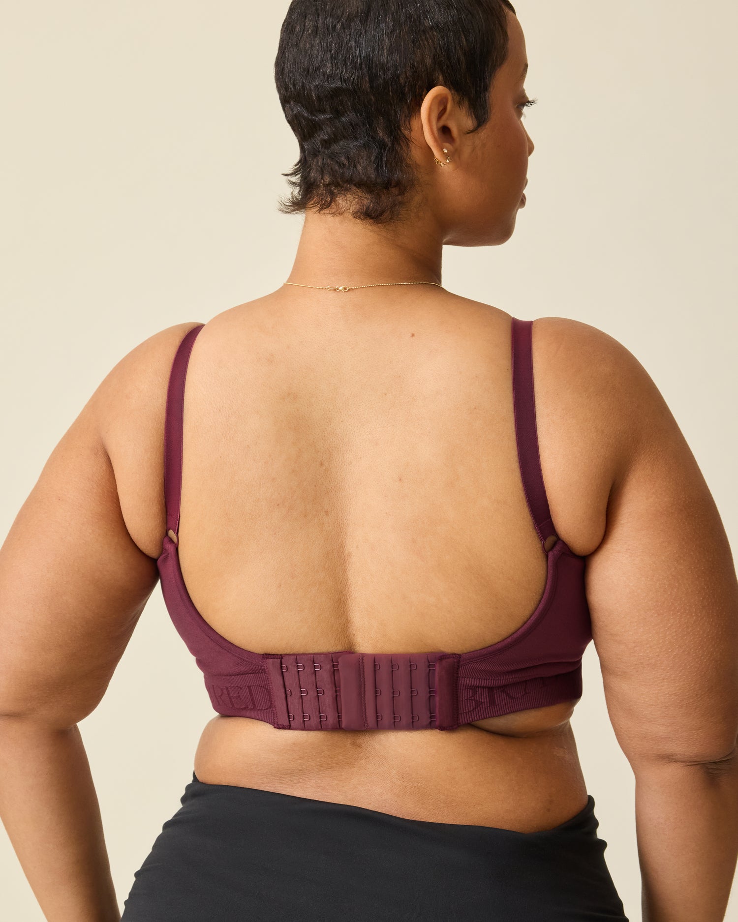 Sublime® Hands-Free Pumping & Nursing Bra | Beige - Image 15