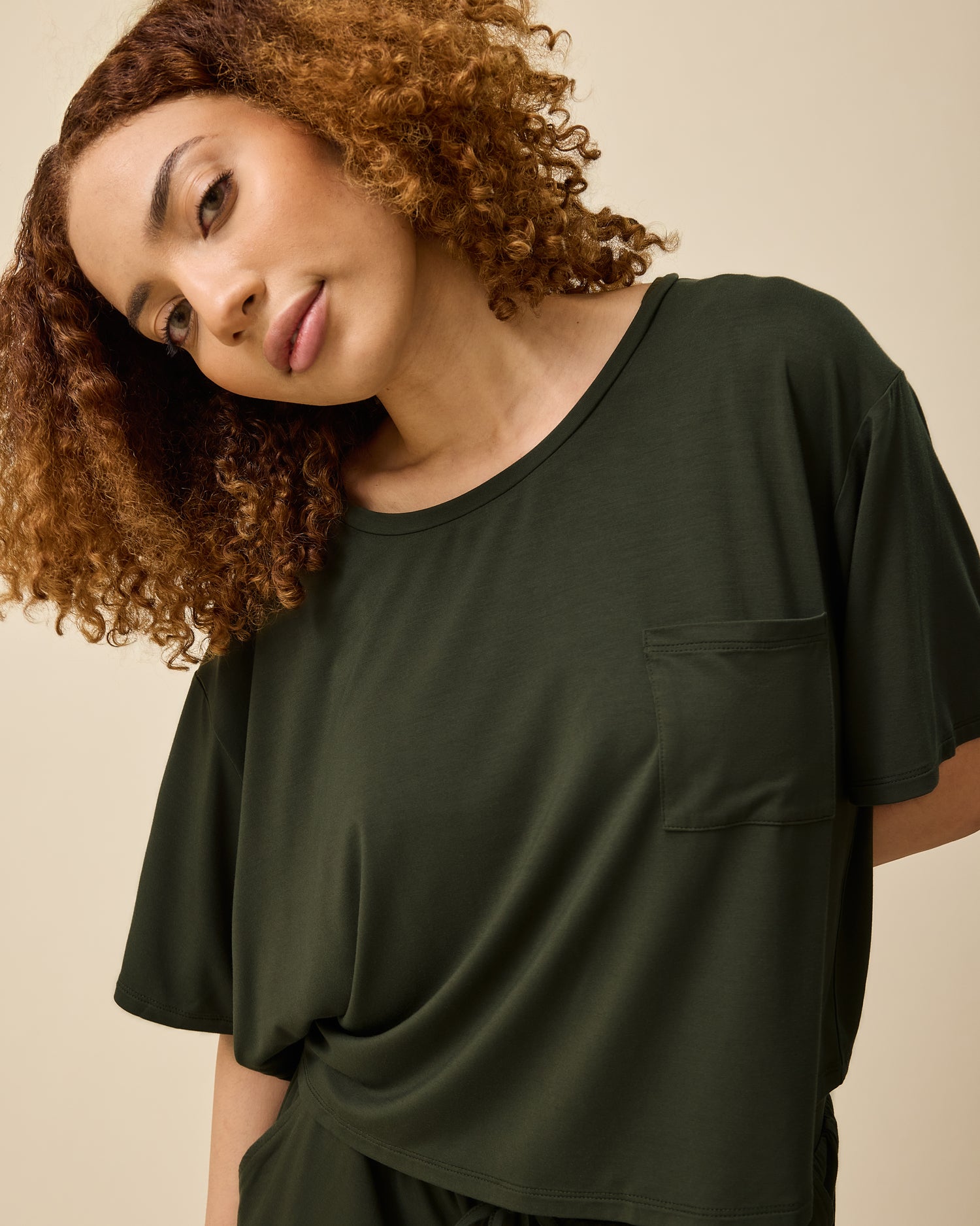 Aria Bamboo Casual Cropped Short Sleeve Top | Black - Image 23