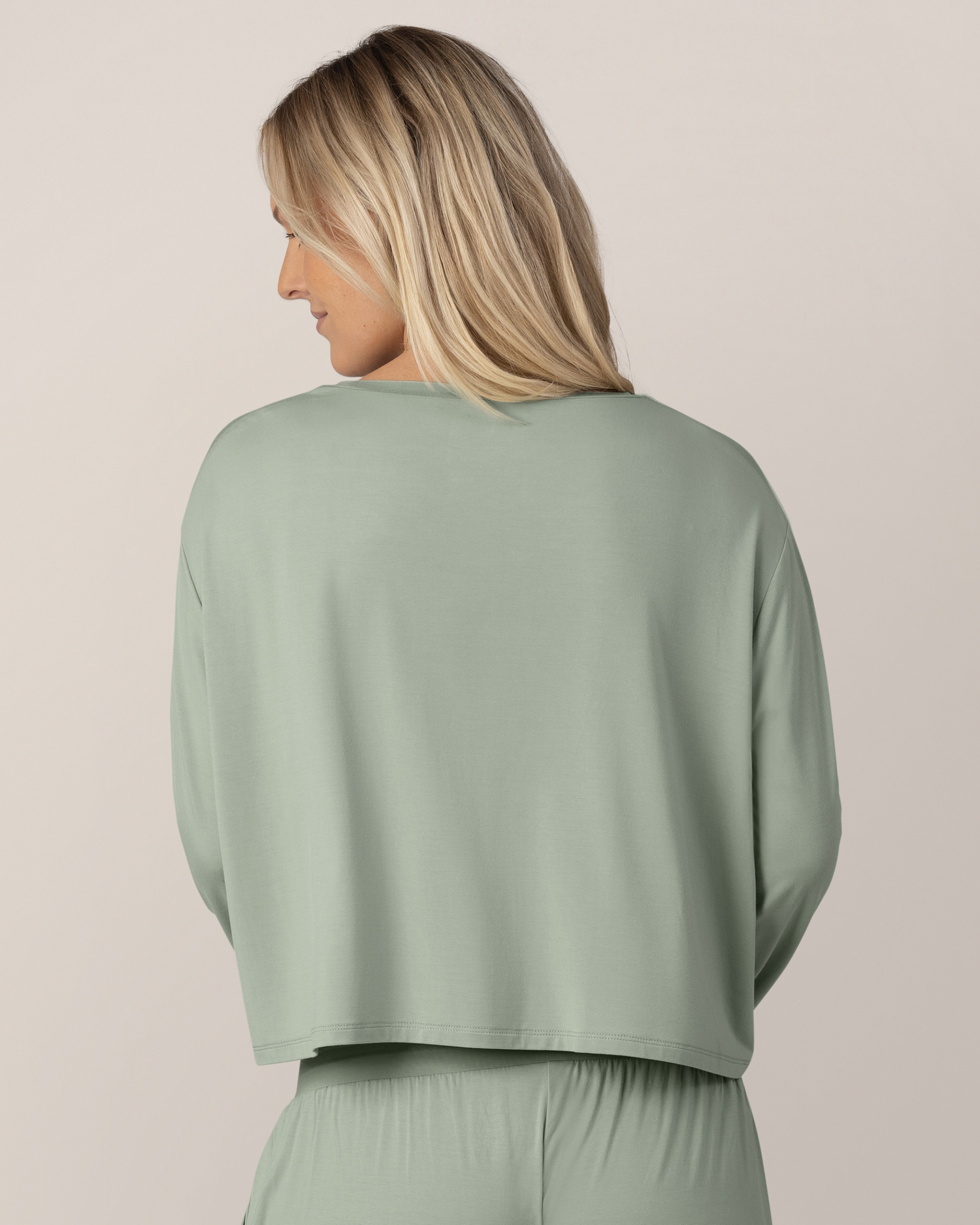 Aria Bamboo Casual Cropped Long Sleeve Top | Thyme - Image 22