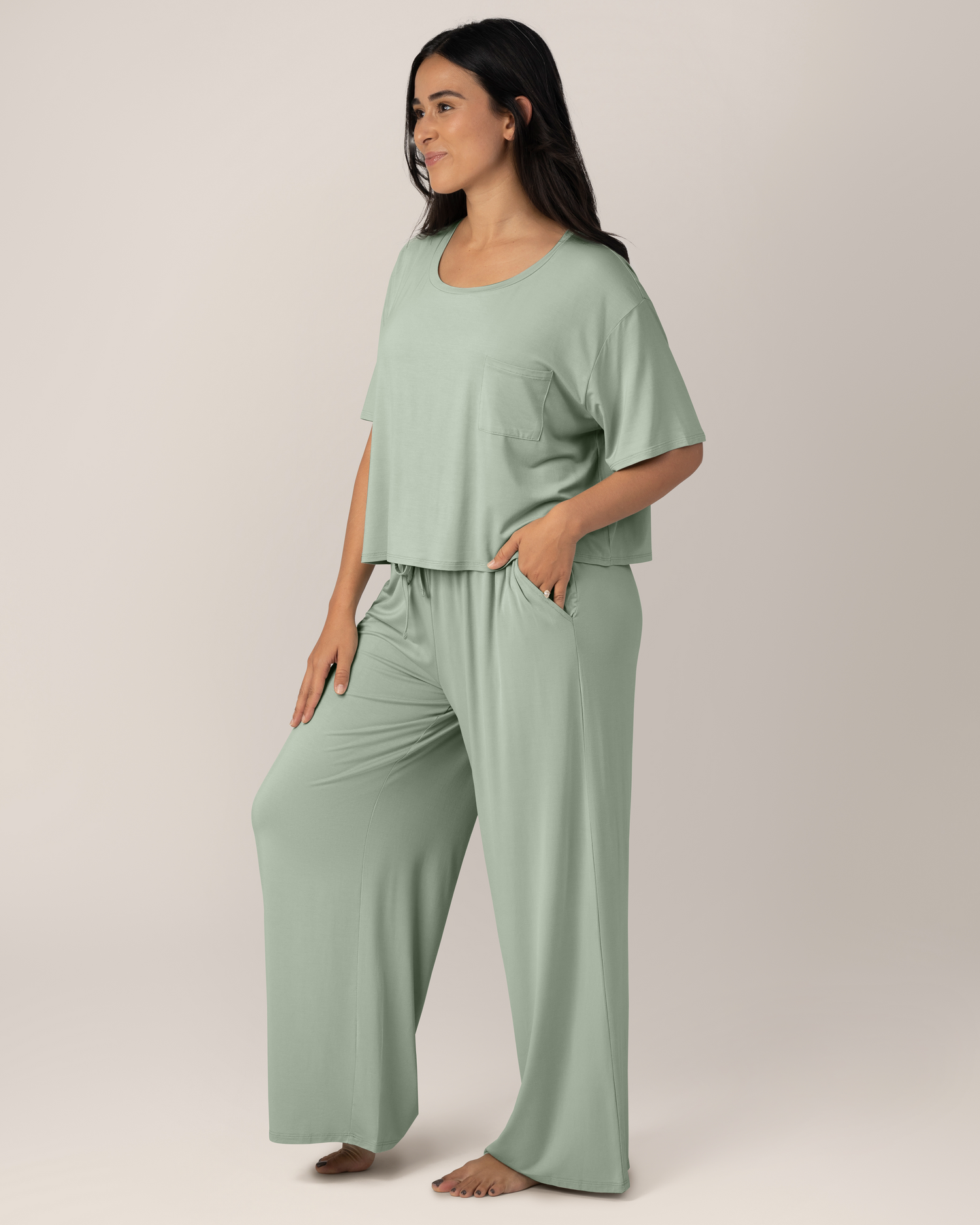 Aria Bamboo Casual Cropped Short Sleeve Top | Black - Image 37
