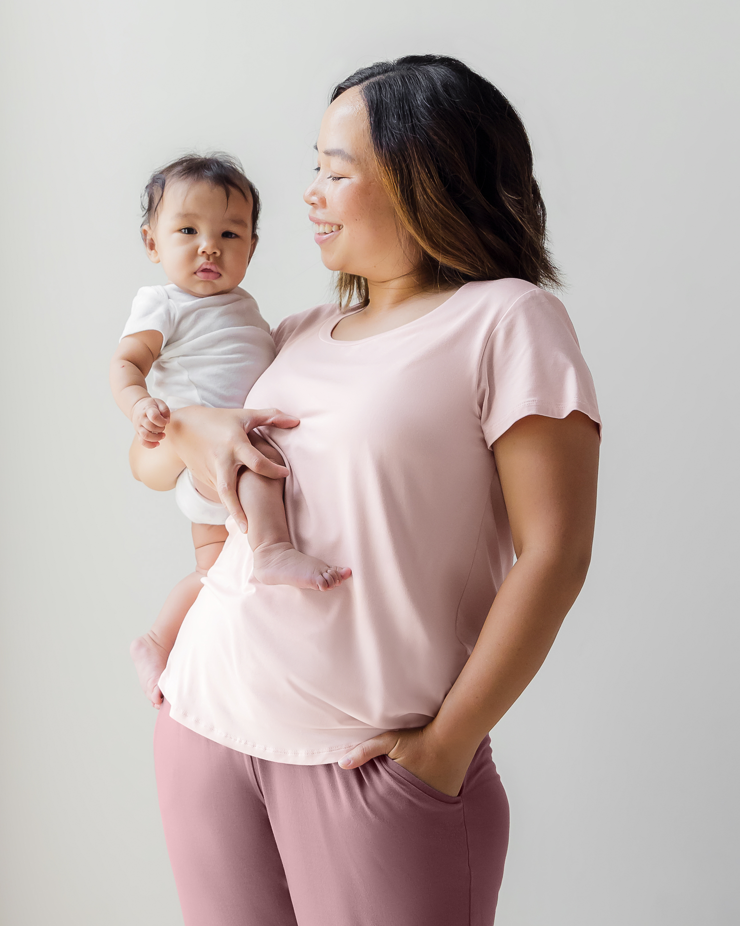 Everyday Maternity & Nursing T-shirt | Dusty Pink - Image 5