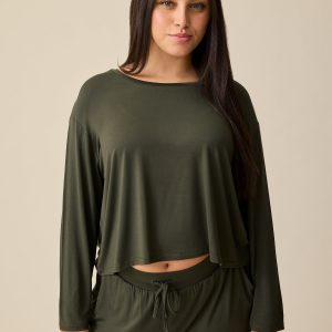 Aria Bamboo Casual Cropped Long Sleeve Top | Thyme