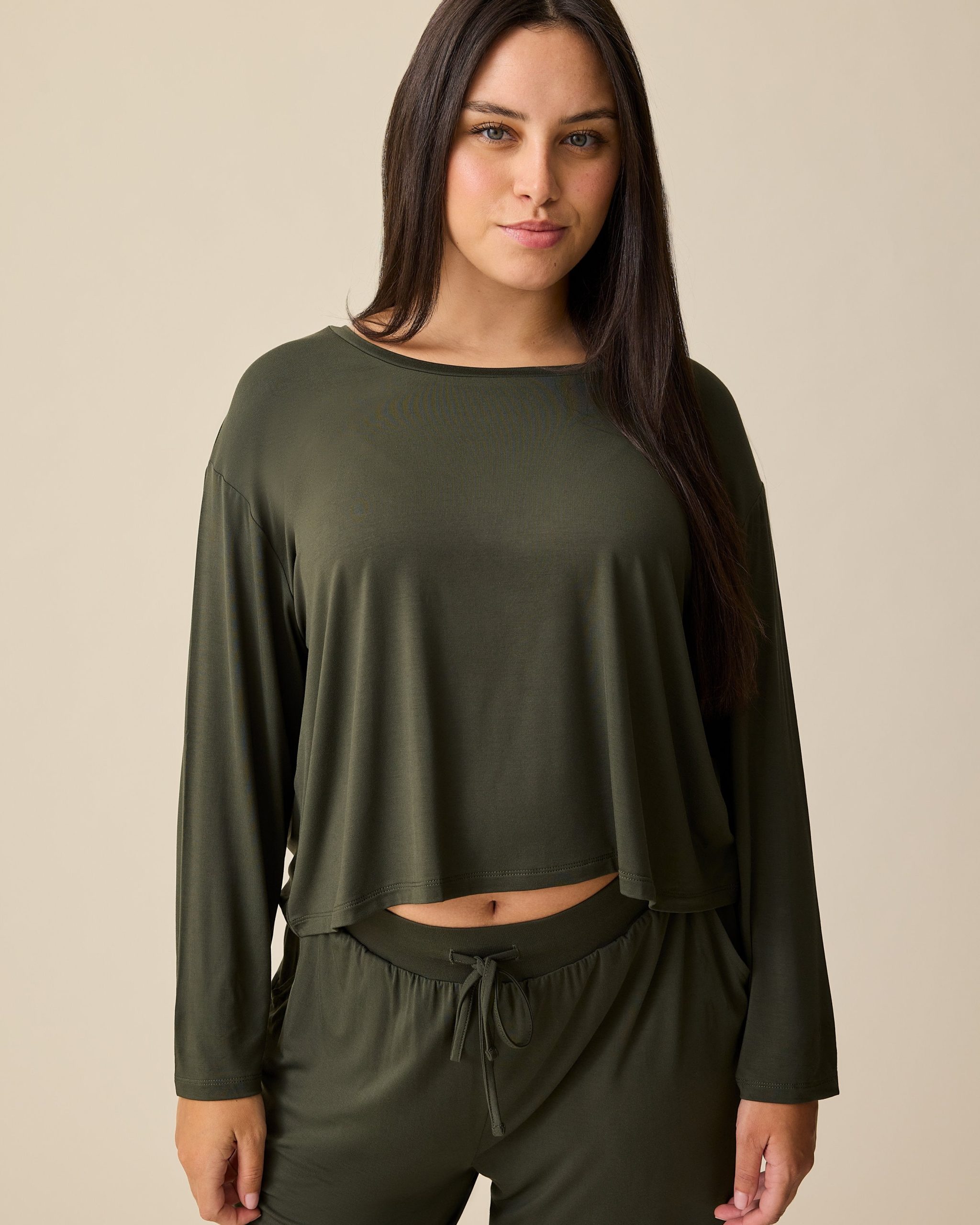 Aria Bamboo Casual Cropped Long Sleeve Top | Thyme