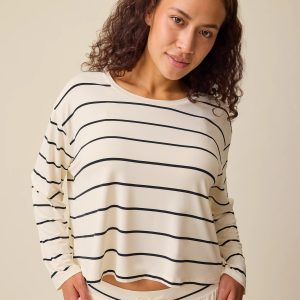 white-black-stripe