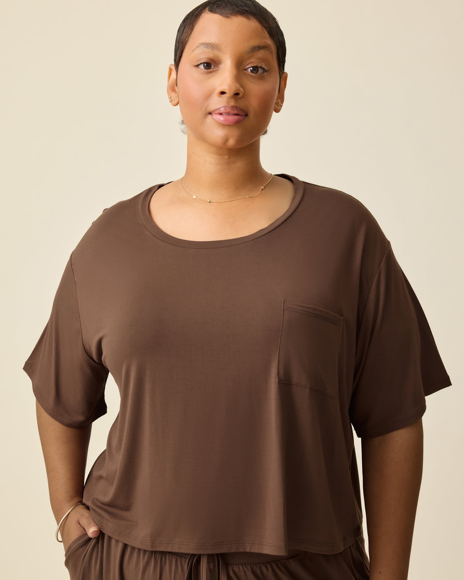 Aria Bamboo Casual Cropped Short Sleeve Top | Black - Image 27