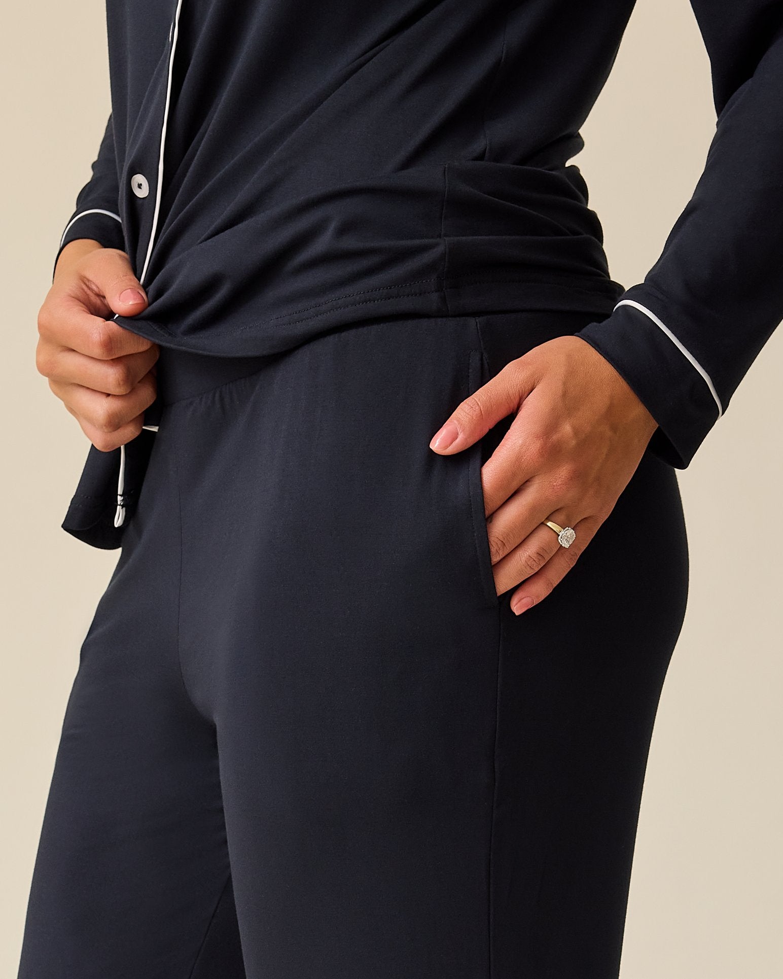 Clea Bamboo Long Sleeve Pajama Set | Black - Image 4