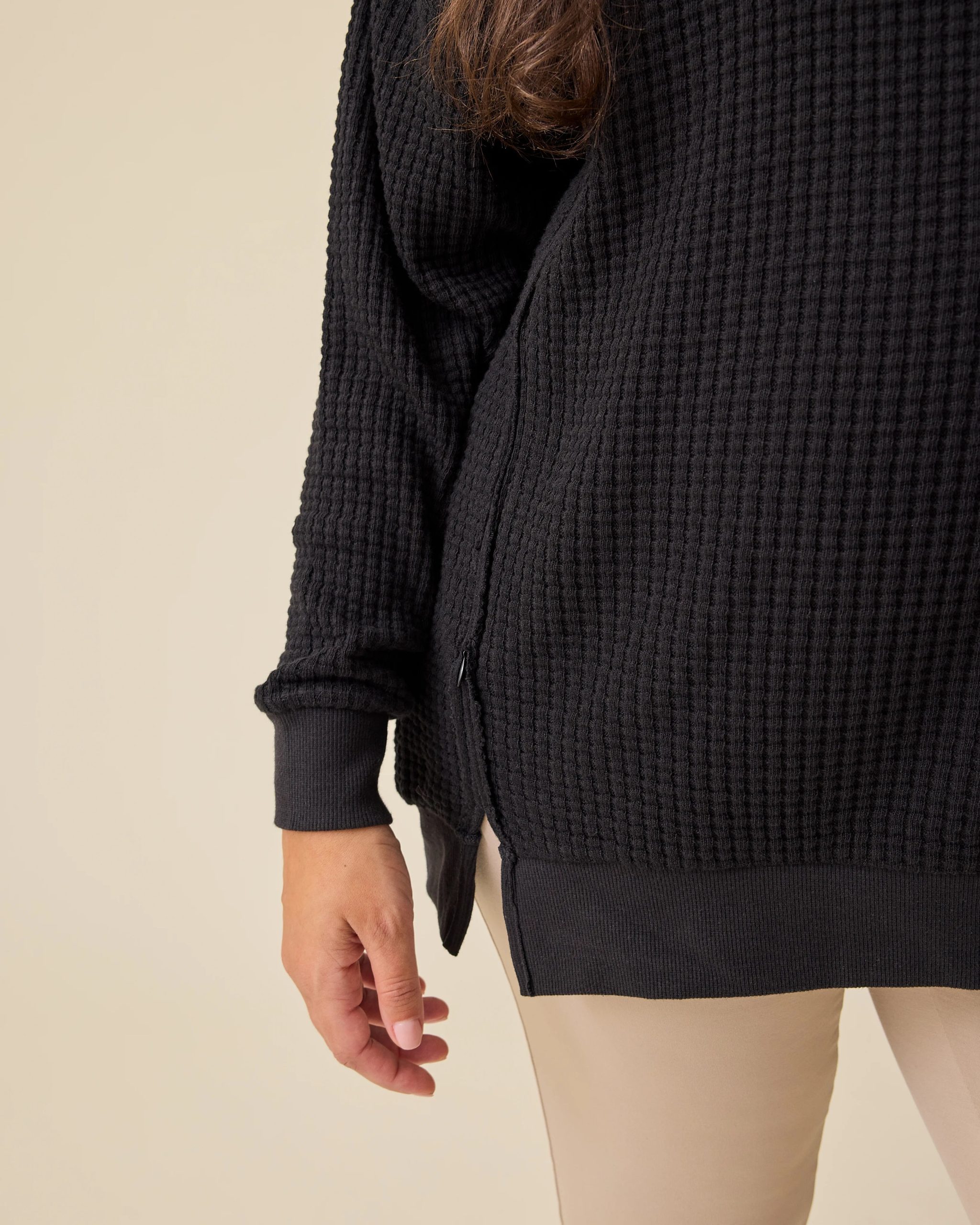 Joelle Thermal Maternity & Nursing Top | Black - Image 4