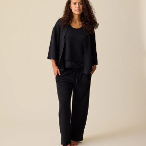 Waffle Maternity & Nursing Three-Piece Lounge Set | Black