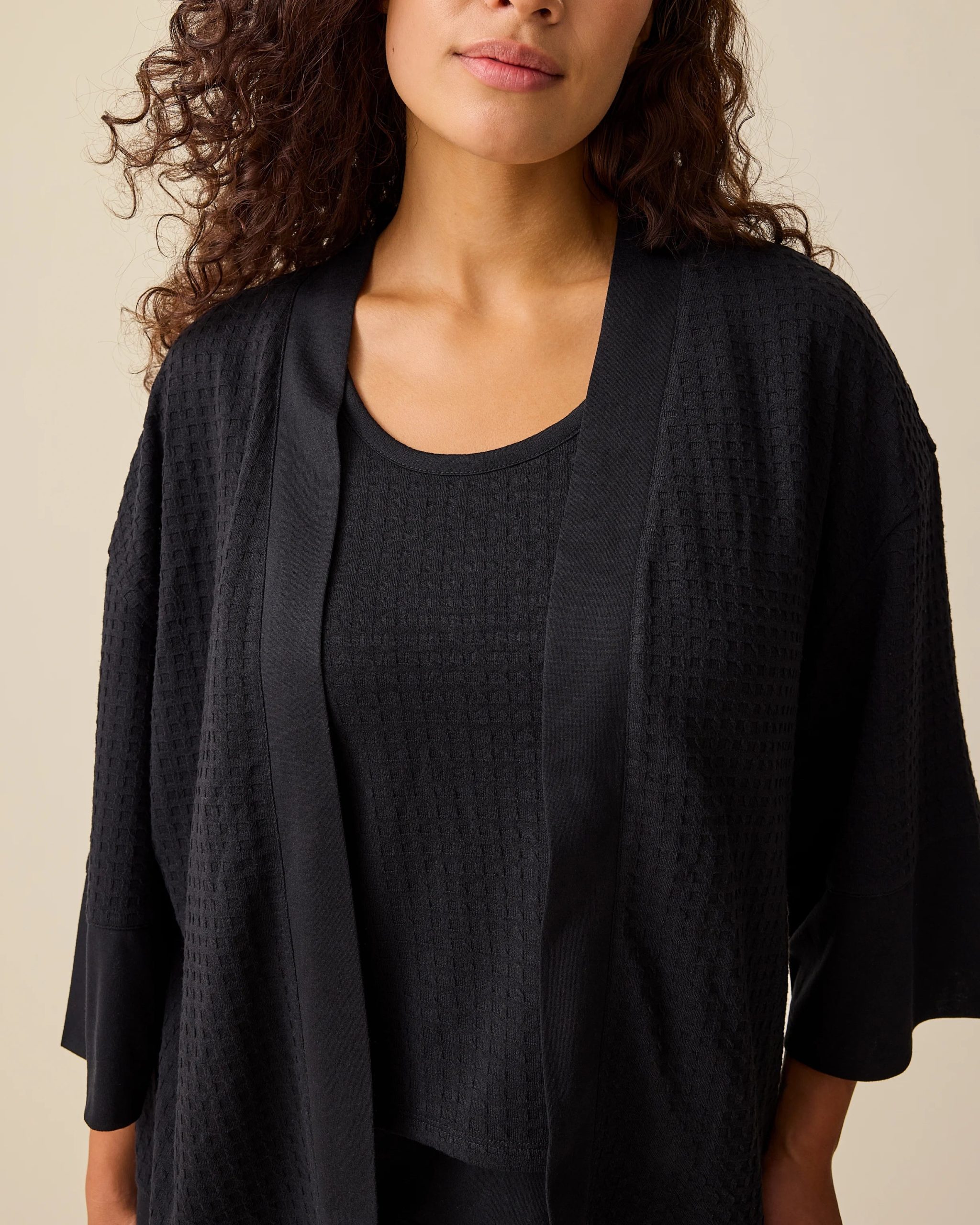 Waffle Maternity & Nursing Three-Piece Lounge Set | Black - Image 2