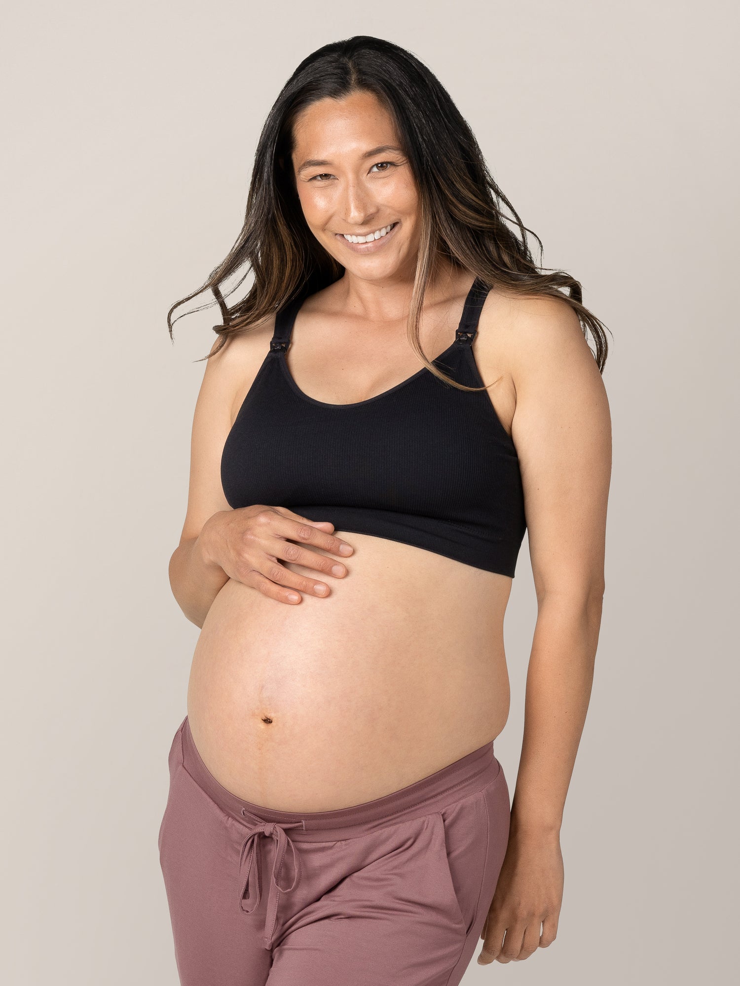 Mia Maternity & Nursing Lounge Bra | Black - Image 3