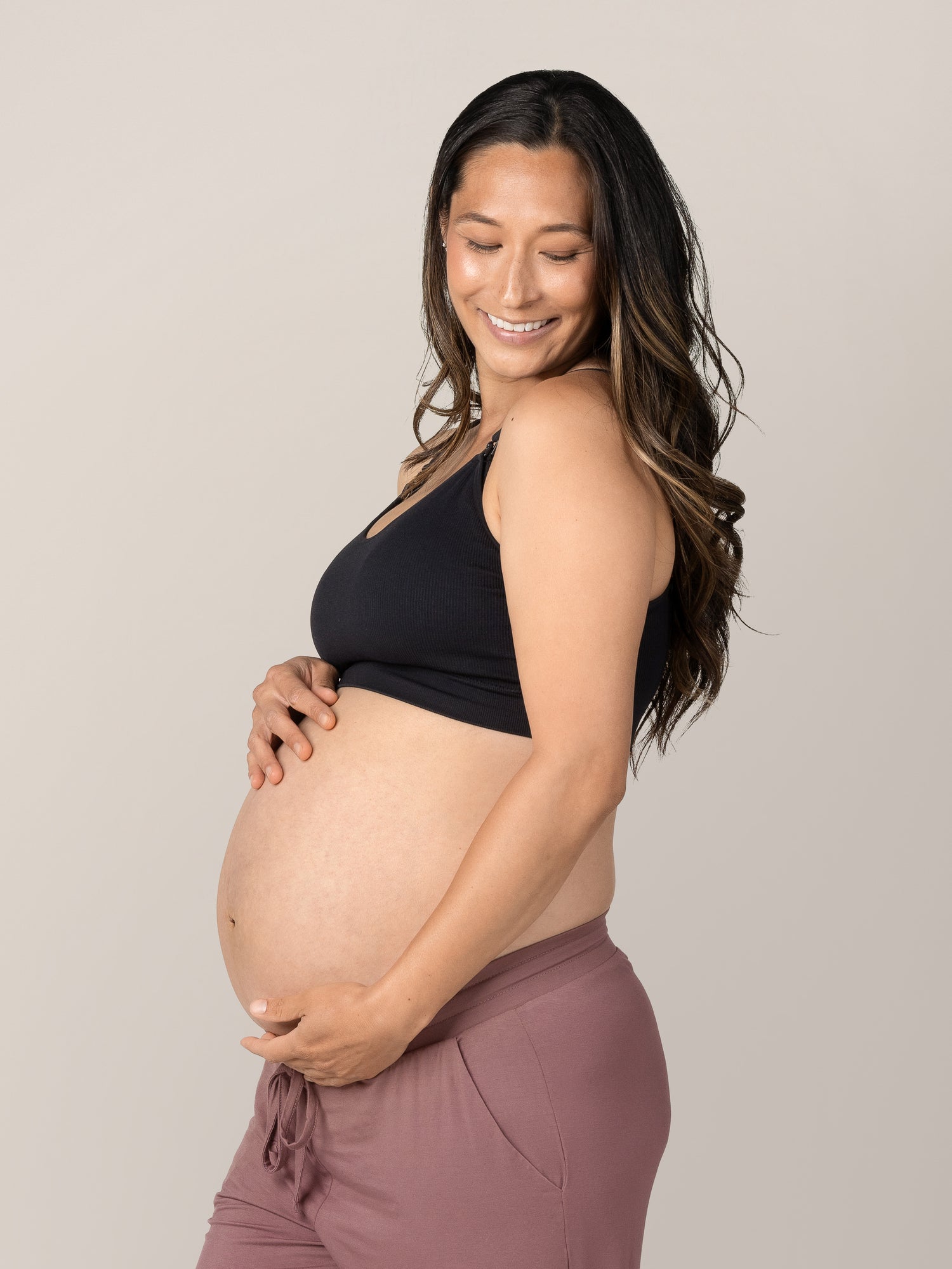 Mia Maternity & Nursing Lounge Bra | Black - Image 4