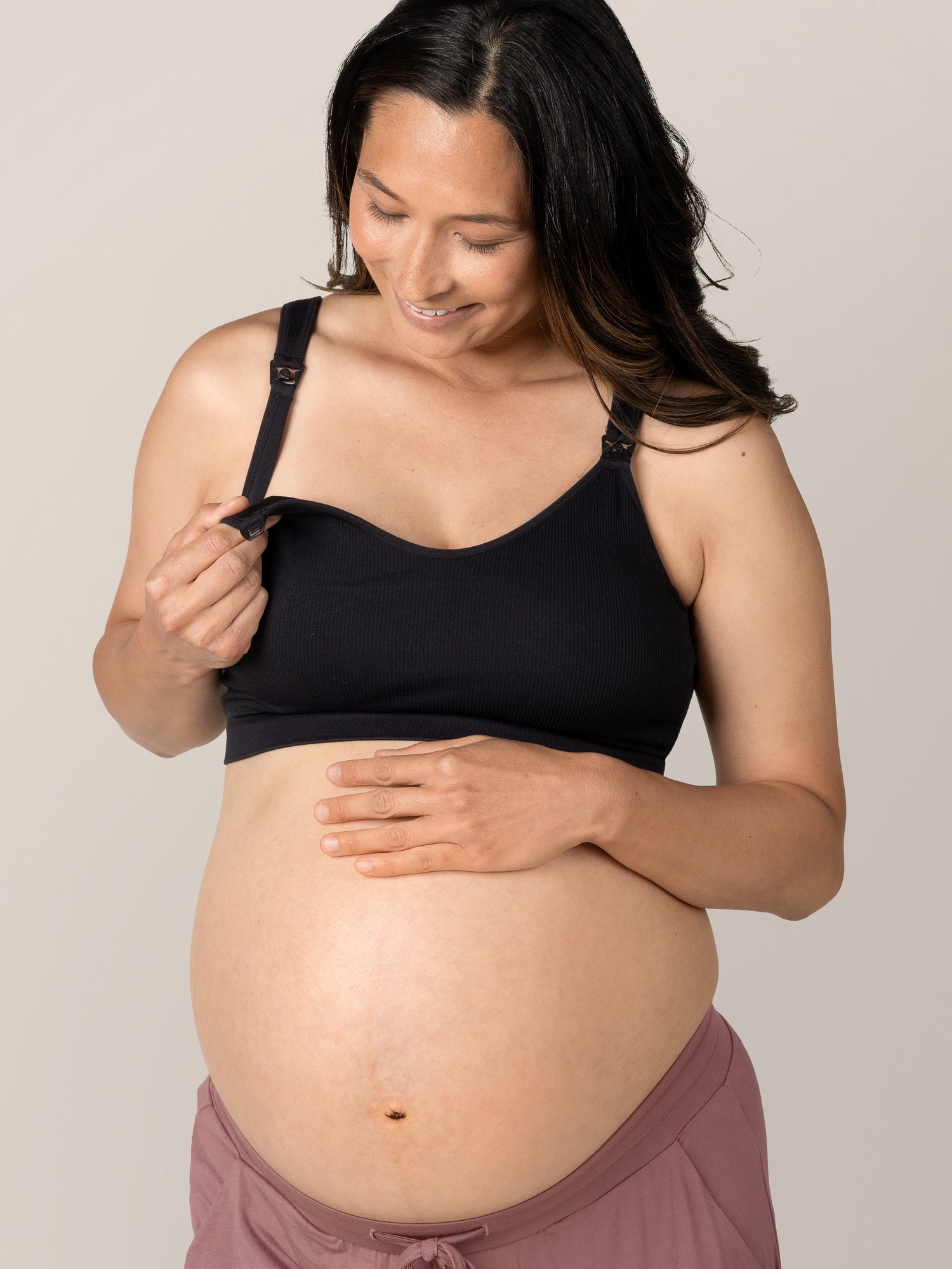 Mia Maternity & Nursing Lounge Bra | Black - Image 7