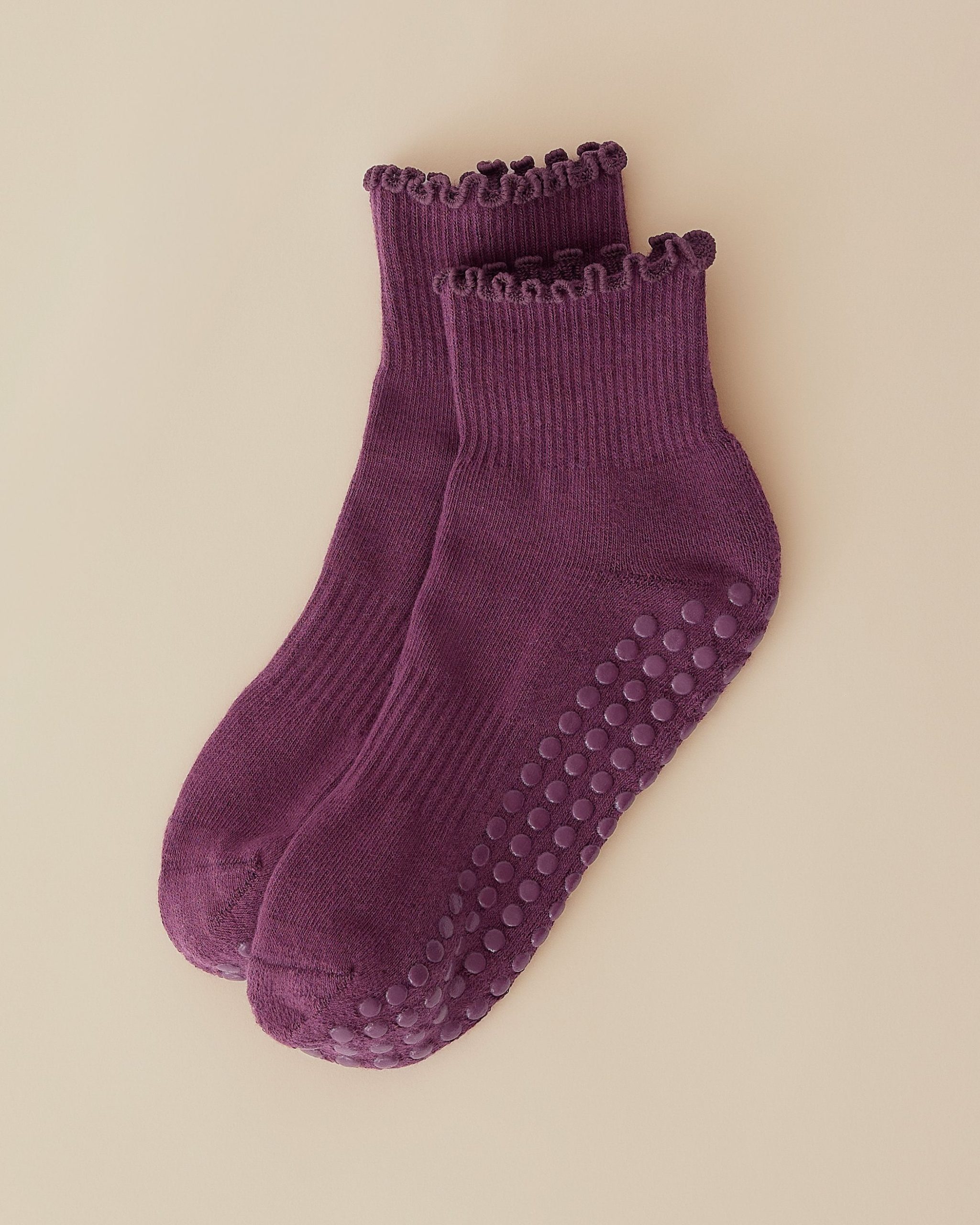 Non-Slip Ruffle Ankle Socks | Burgundy Plum - Image 2