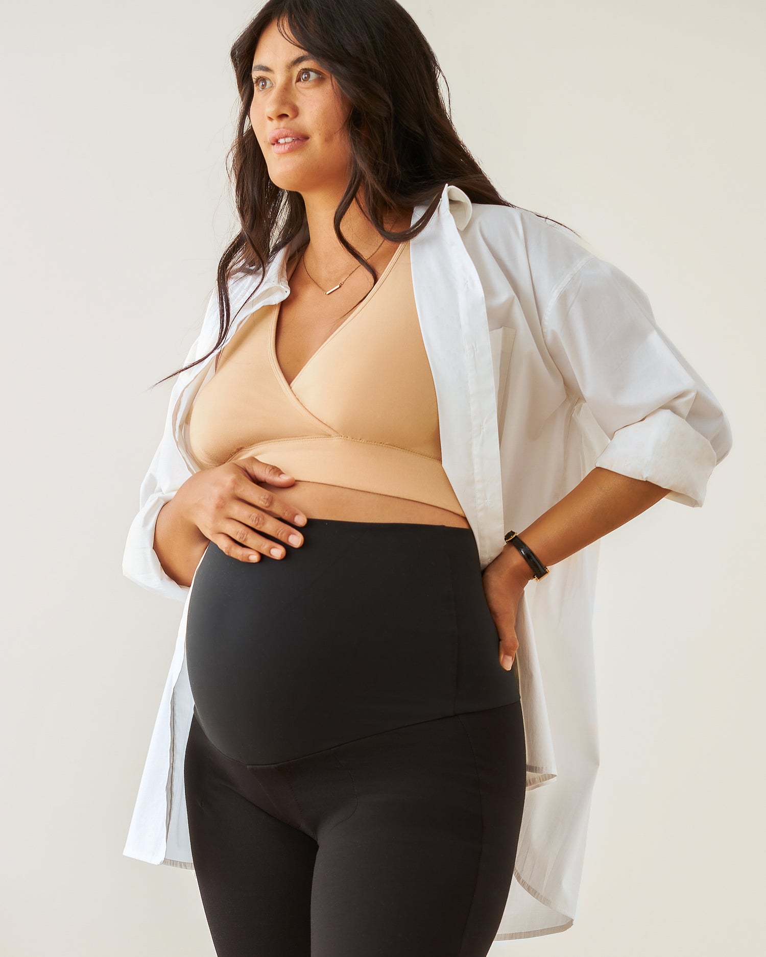 Poplin Maternity & Nursing Button Up Shirt | White - Image 3