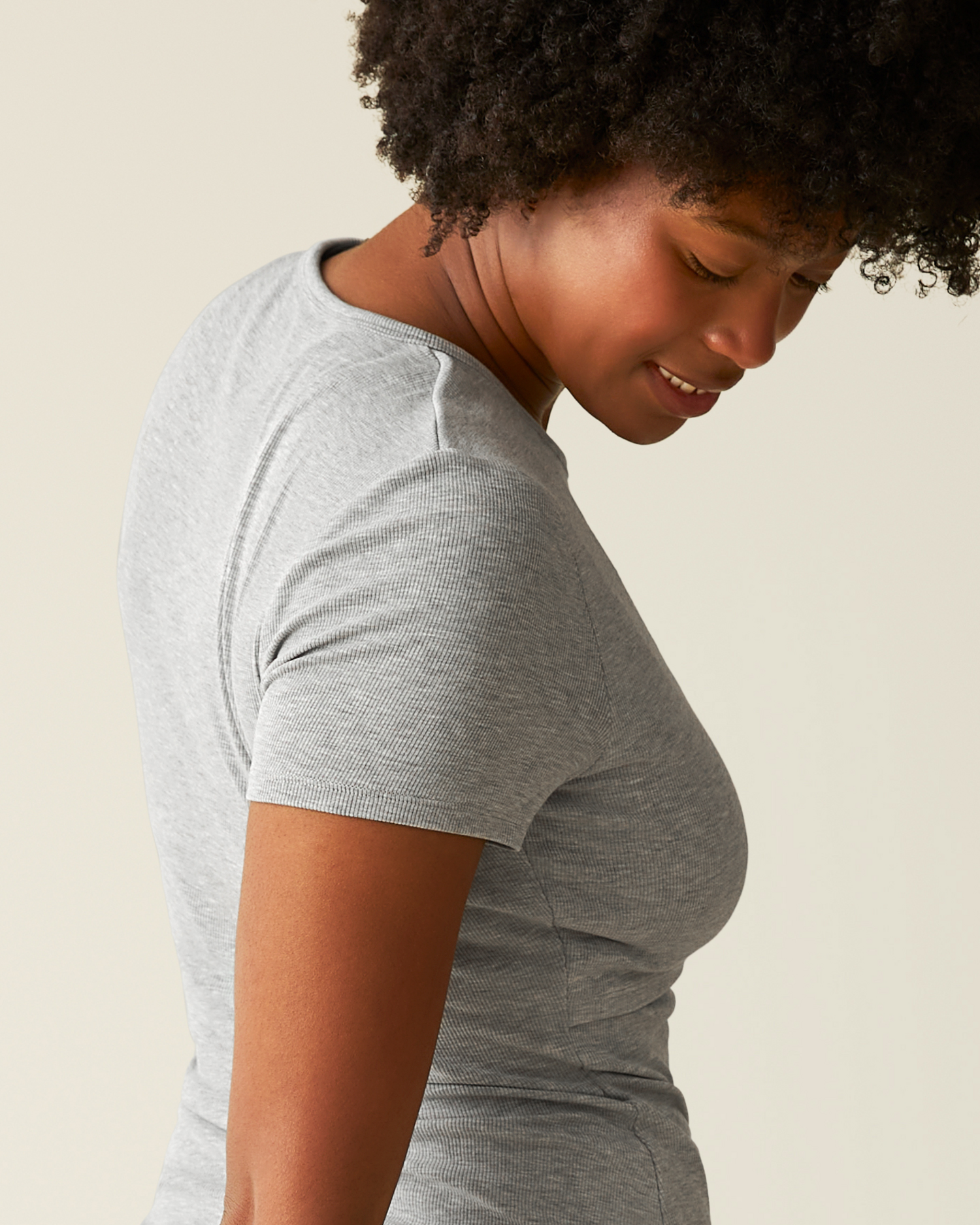 Ribbed Bamboo Crew Neck Nursing T-shirt | Grey Heather - Image 4