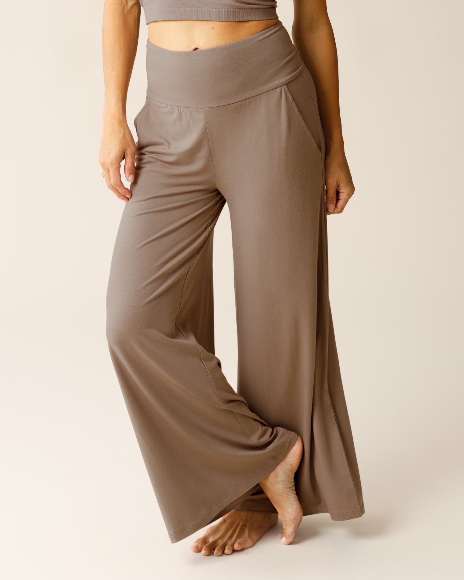Bamboo Wide Leg Maternity & Postpartum Lounge Pant | Chocolate - Image 35