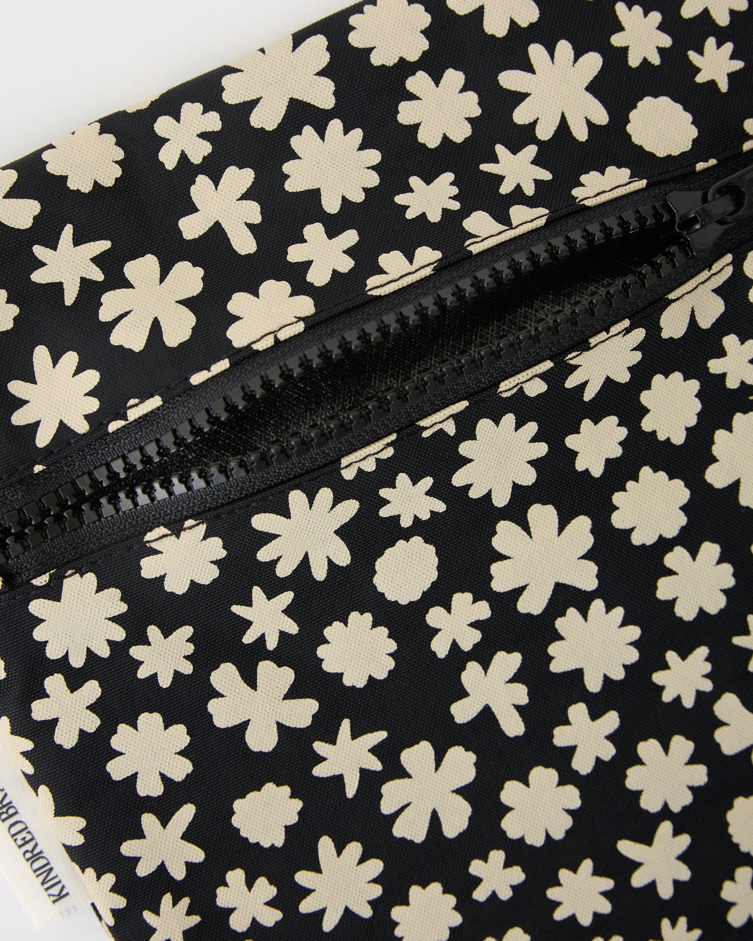 Wet/Dry Bag Set | Cream Chamomiles - Image 3